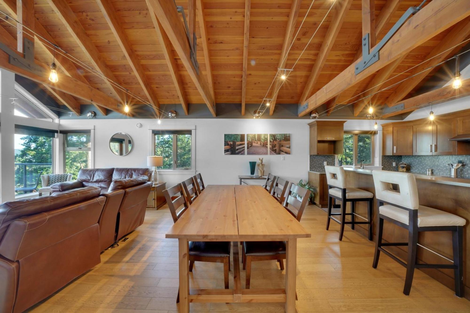 Mariner'S Loft - Salt Spring Island Apartment Ganges Exterior photo