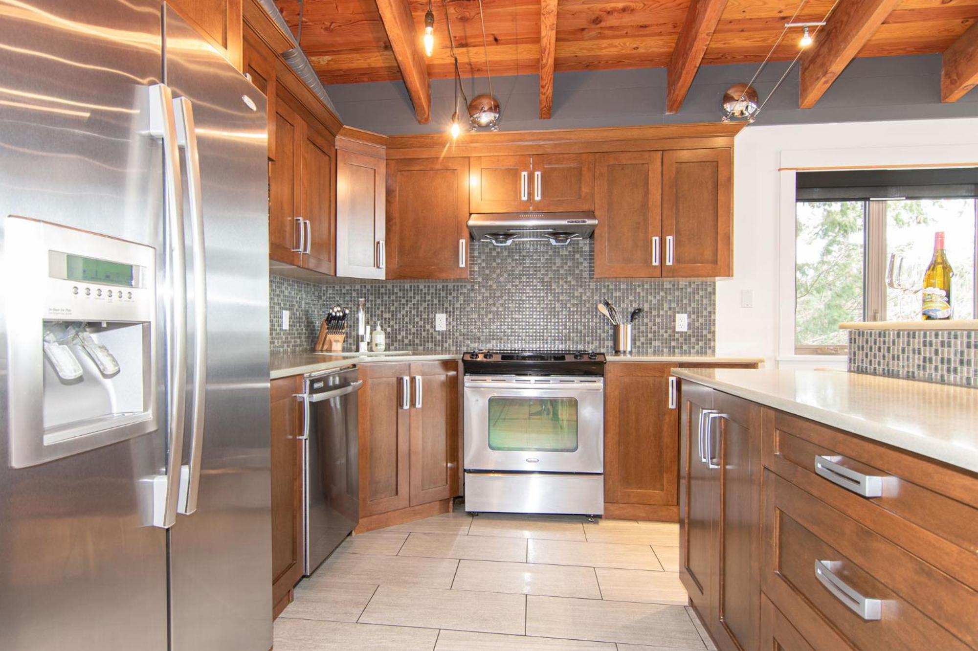Mariner'S Loft - Salt Spring Island Apartment Ganges Exterior photo
