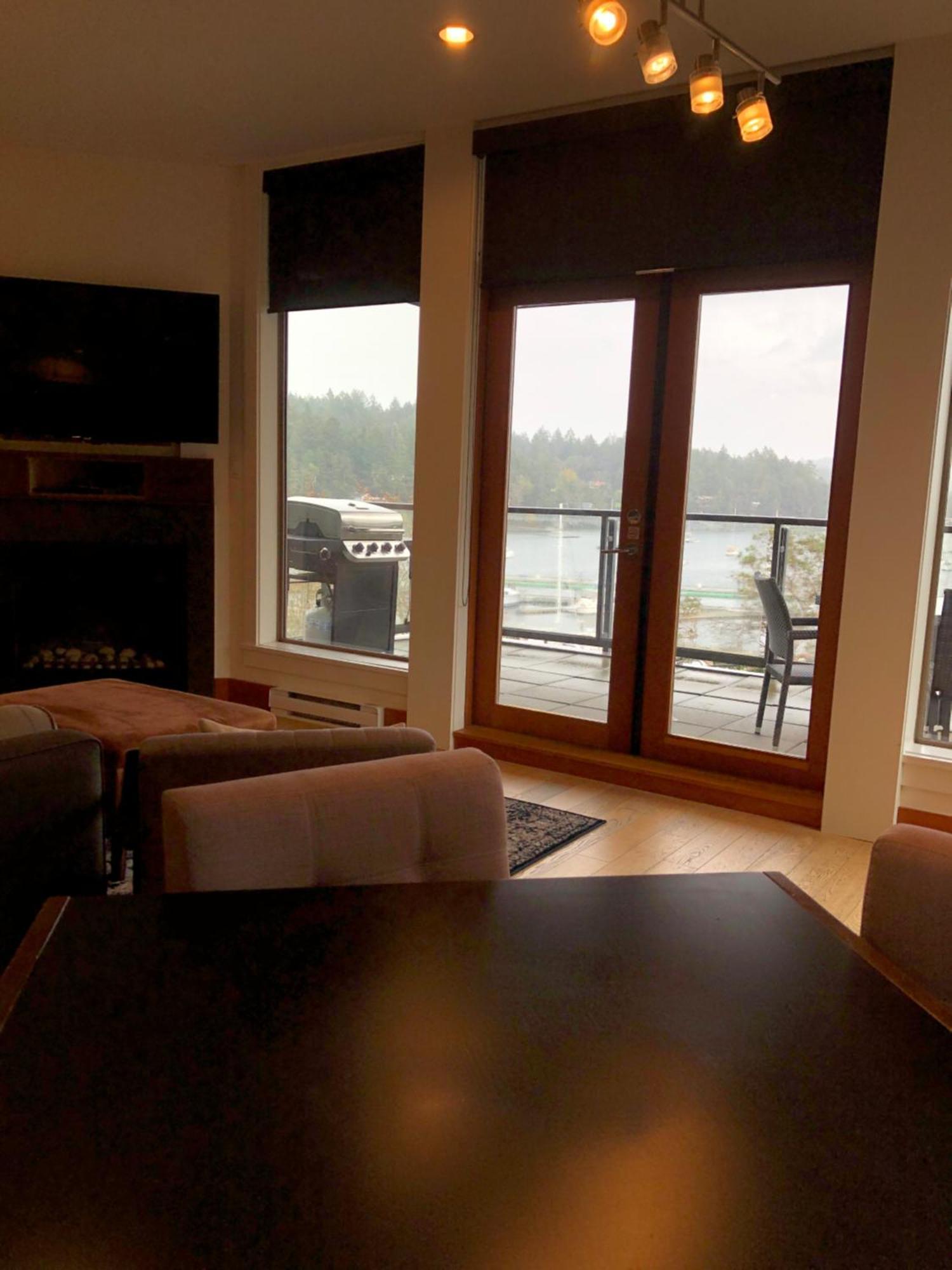 Mariner'S Loft - Salt Spring Island Apartment Ganges Exterior photo